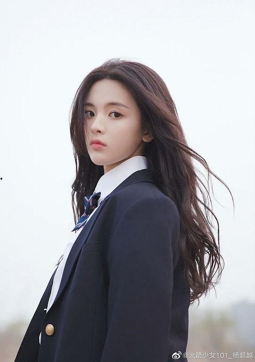 歌手双笙姑娘真实照片,镜头下的真实魅力