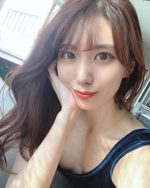 魅力主播背景,才华与魅力的完美融合